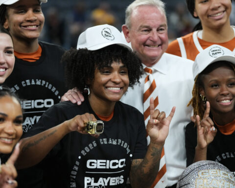 Texas jumps to No. 2 behind UConn in women's AP Top 25 after beating South Carolina and UCLA