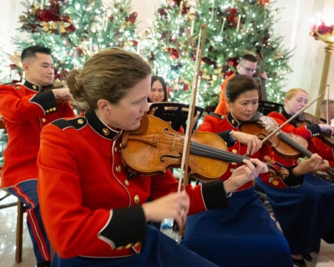 Inside this year’s White House holiday decor