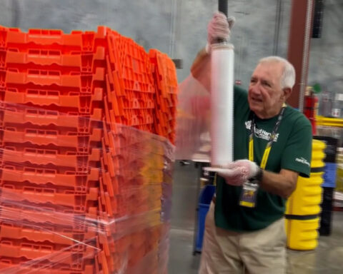 85-year-old veteran volunteers tirelessly at Second Harvest