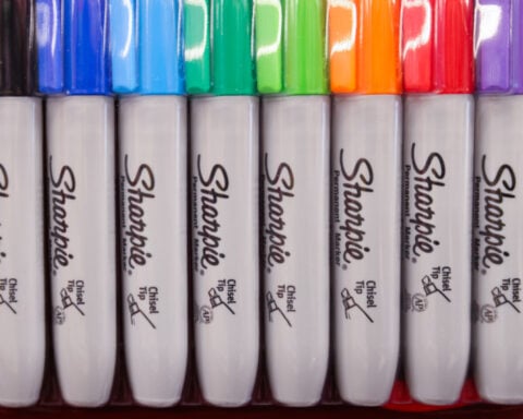 Sharpie maker Newell Brands to cut 900 jobs, take up to $90 million charges
