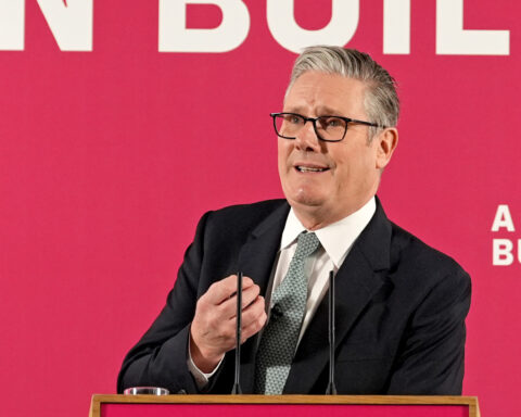 UK leader Starmer backs Treasury chief over claims she misled the public about the economy