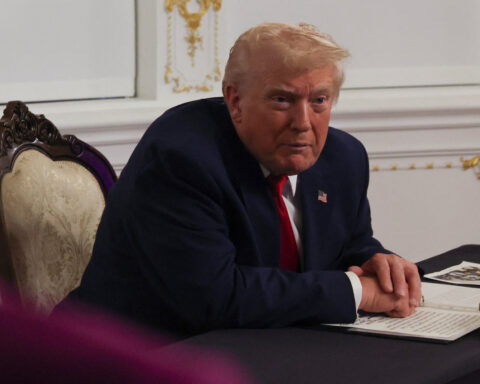 Trump confirms conversation with Venezuela's Maduro