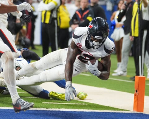 Texans corral high-scoring Colts and narrow AFC South race with 20-16 win at Indy