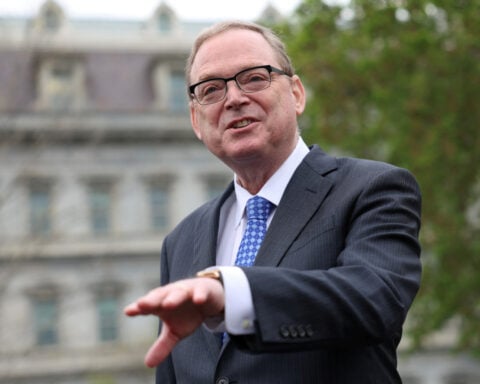 White House’s Hassett says 'happy to serve' if chosen as Fed chair