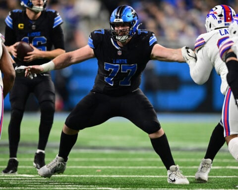 Lions lose 4-time Pro Bowl C Frank Ragnow for year with hamstring strain after he ended retirement