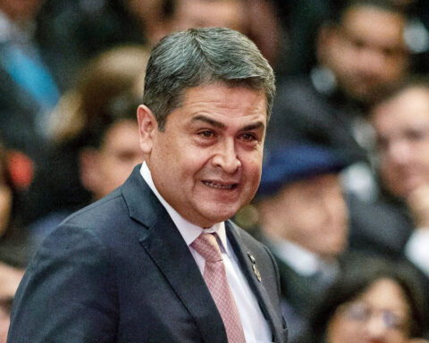 Trump says he will pardon former Honduran president serving sentence in drug-trafficking case