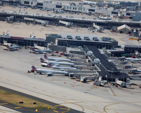 Flights to Philadelphia International resume after brief ground stop over bomb threat