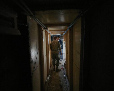 Lebanese army boosts its presence along border with Israel, dismantling Hezbollah posts