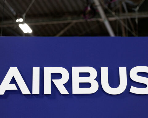 Airbus issues major A320 recall, threatening global flight disruption