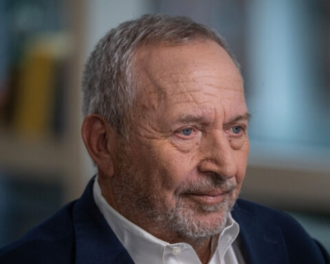 Larry Summers receives lifetime ban from prestigious economic association over Epstein ties