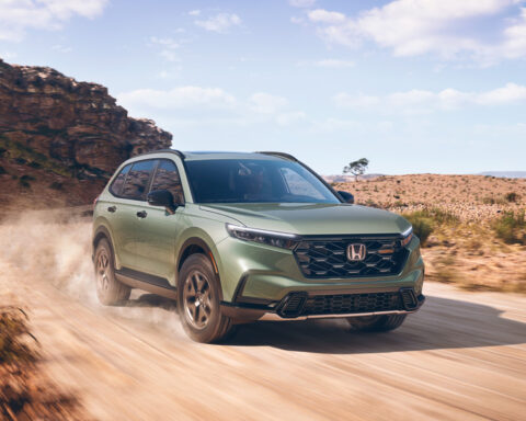 Edmunds SUV comparison: New Toyota RAV4 vs Honda CR-V