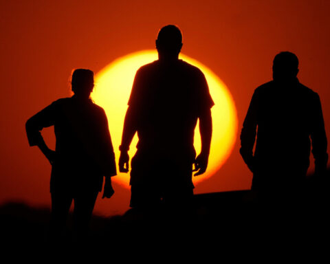 Researchers slightly lower study's estimate of drop in global income due to climate change