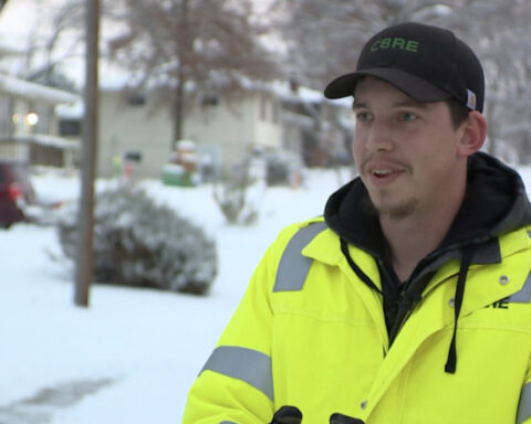 Volunteer shovels driveways for a dozen of families after snowstorm