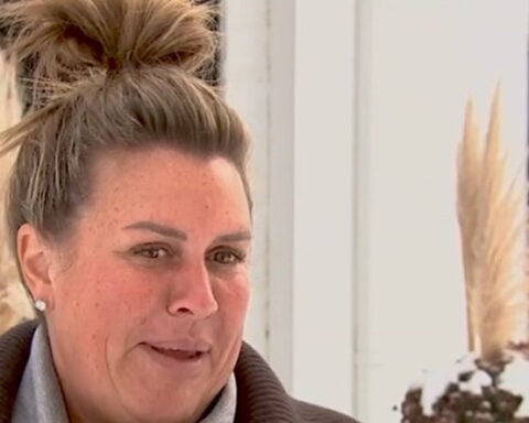 VIDEO: Family has holiday gifts stolen by porch pirate