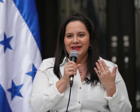 Ex-Honduras president Hernández thanks Trump in first message since release