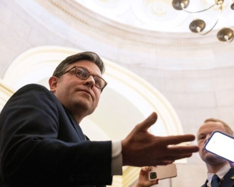 Congress flails on health care as Obamacare deadline looms