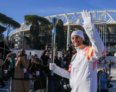 Summer Olympians begin torch relay for Milan Cortina Winter Games on 2-month countdown