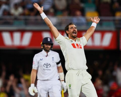 Starc torments England with bat and ball in 2nd Ashes test as Australia eyes another big win