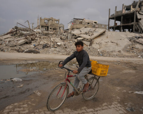 Hamas official says the group ready to discuss 'freezing or storing' its weapons