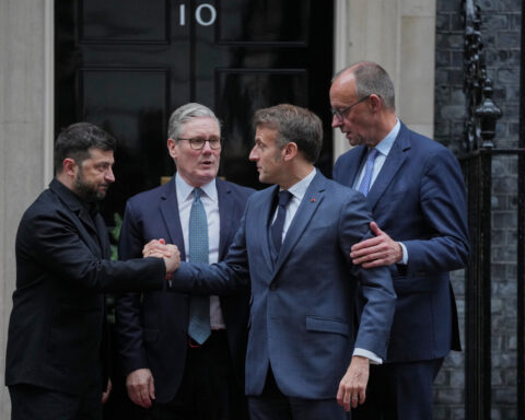 Zelenskyy meets in London with European allies on the US peace plan and Ukrainian security