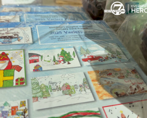 Man helps Children’s Hospital patients turn artwork into holiday cards