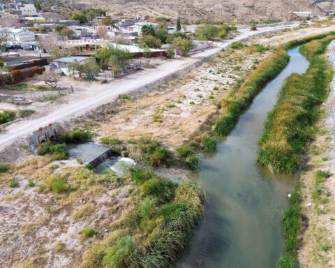 Trump threatens Mexico with even higher tariffs