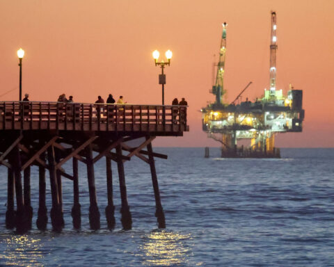 US oil industry doesn’t see profit in Trump’s ‘pro-petroleum’ moves