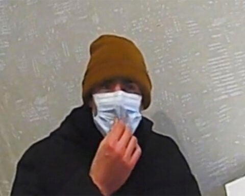 Luigi Mangione’s notes to self: 'Pluck eyebrows,' 'Keep momentum, FBI slower overnight'