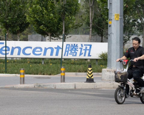 Paramount says China's Tencent withdrew from its Warner Bros bid to avert national security issues