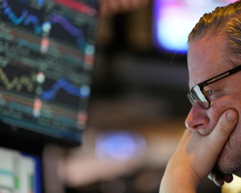 US stocks rise after the Fed cuts rates and hopes build for more