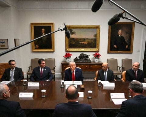 Trump enters Warner Bros. fight, says it’s ‘imperative that CNN be sold’