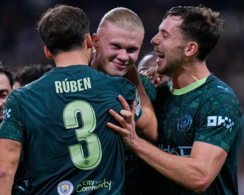 Jeers as Real Madrid loses 2-1 to Man City and pressure grows on Alonso. Arsenal wins, PSG draws