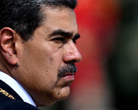 US sanctions Maduro family members and ships it says move Venezuelan oil, a day after seizing tanker