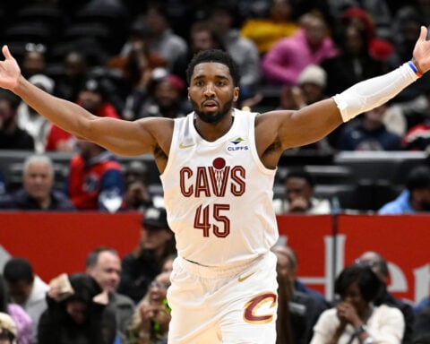 With 24 points, Donovan Mitchell produces the highest-scoring 4th quarter of the NBA season so far