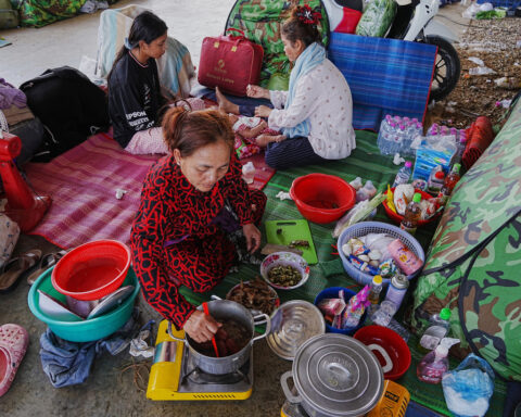 Fighting rages on Thai-Cambodian border despite Trump's ceasefire claim