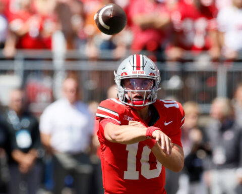 Heisman Trophy finalists include 3 quarterbacks and Notre Dame's Jeremiyah Love