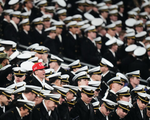 Horvath to Heidenreich on 4th-and-goal leads No. 22 Navy to a 17-16 win over Army