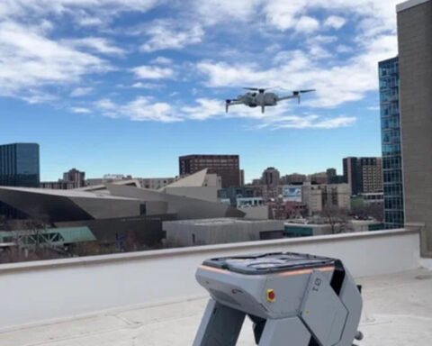 Pilot program using drones helps police respond to emergency calls