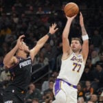 LeBron James hits 2 late free throws, Lakers beat Suns 116-114 after blowing 20-point lead