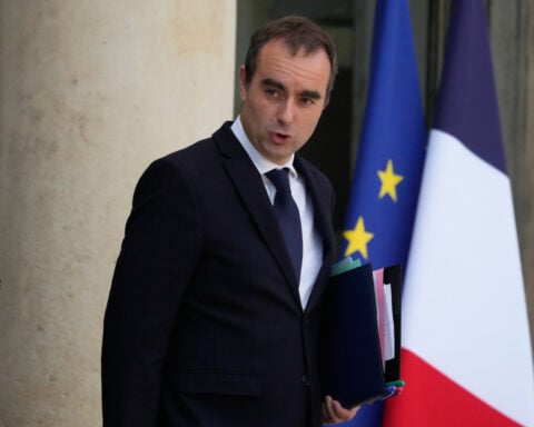 Farmers and politics threaten to put EU's free-trade deal with South America on ice