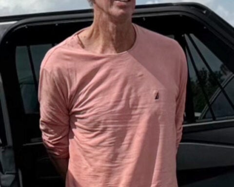 Man who tried to assassinate Trump on golf course requests attorney for sentencing