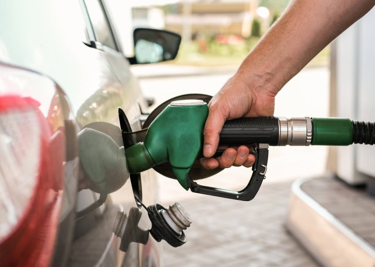 How gas prices have changed in California in the last week