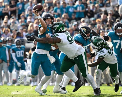 Jets D-lineman Jowon Briggs is a one-man band, a tenor who can tackle and play 12 instruments