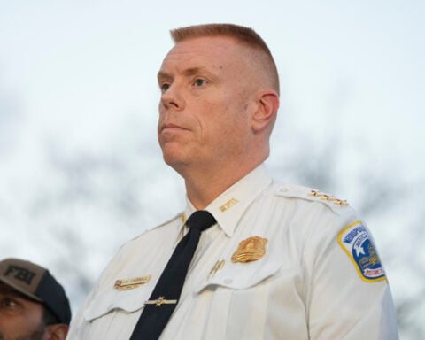 Jeffery Carroll named interim DC police chief as federal law enforcement surge continues