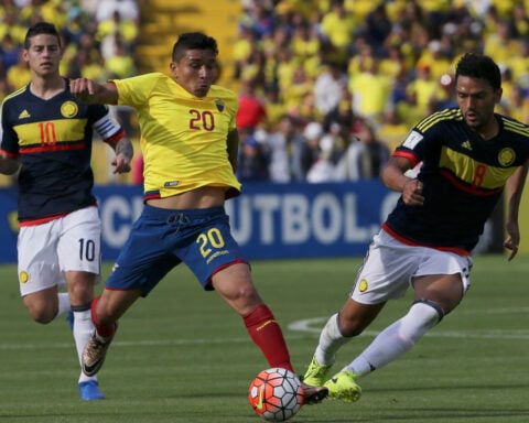 Ecuadorian police say soccer player Mario Pineida has been shot dead in an apparent attack