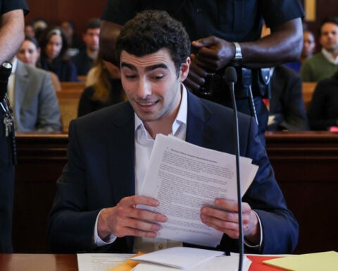 A bag, a hoagie and a long wait for a ruling: What we learned at Luigi Mangione’s pretrial hearing