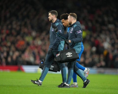 US midfielder Tyler Adams has torn MCL and will be out for up to three months