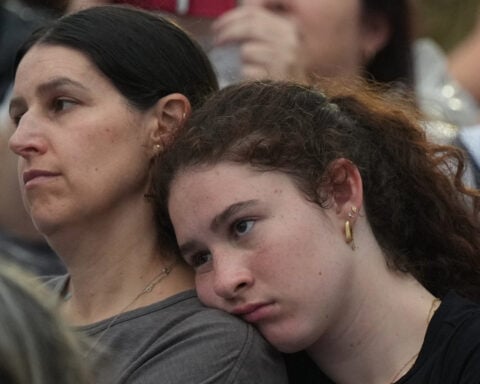 Thousands gather at Bondi Beach to mourn victims of antisemitic attack