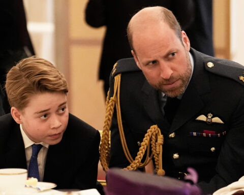 Prince William brings his son to the same homeless shelter he first visited with Princess Diana