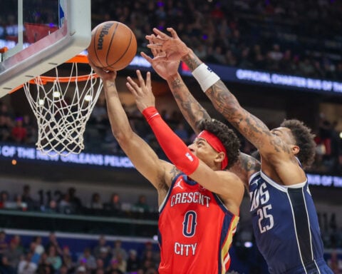 Zion Williamson scores 24 to lead Pelicans over Mavericks for 5th straight win